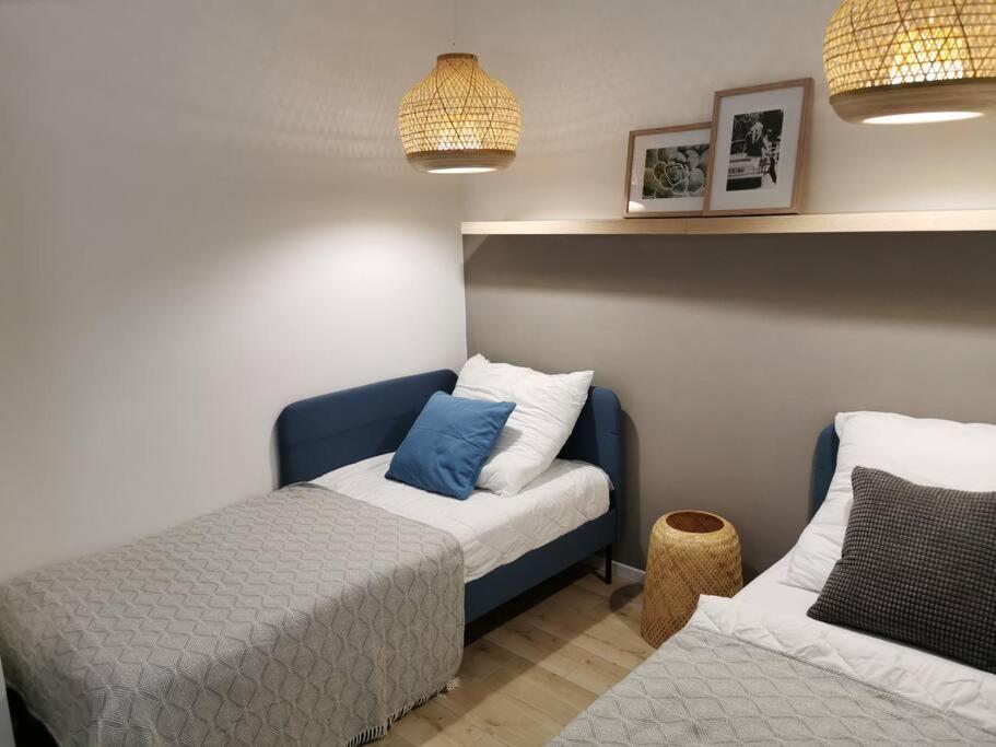 Ferienwohnung Mit 180° Meerblick Dobreć エクステリア 写真