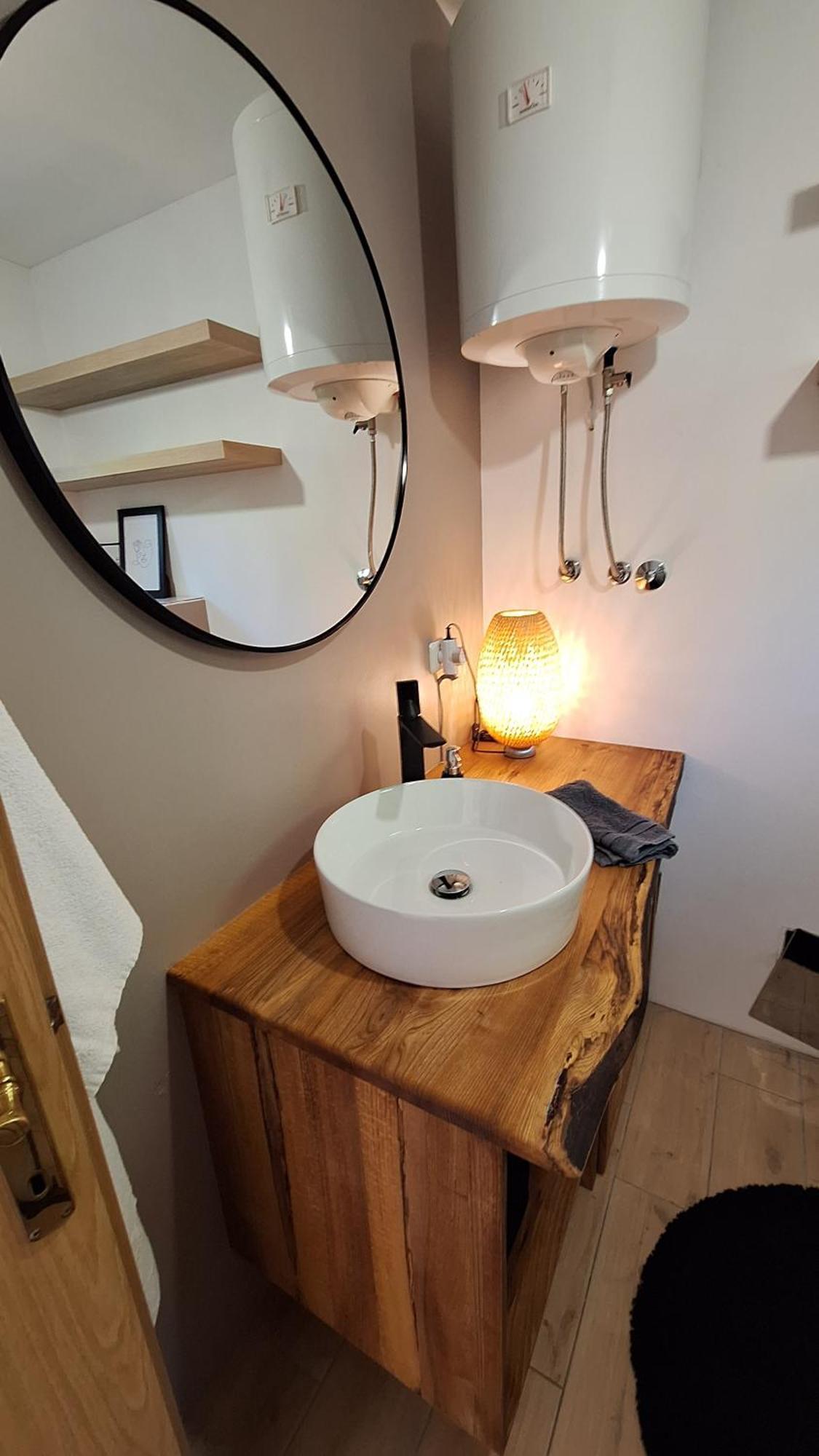 Ferienwohnung Mit 180° Meerblick Dobreć エクステリア 写真